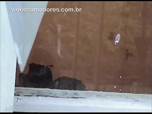 ❤️ Възбуден мъж наблюдава приятелката си с друг мъж, записвайки видеоклип за чукане, без да смущава двойката ️❌ Ебане видео в bg.mouthporn.ru ❌